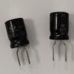 CONDENSATORI 220mF 16V