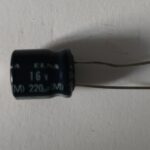 CONDENSATORI 16V 220mF(M)